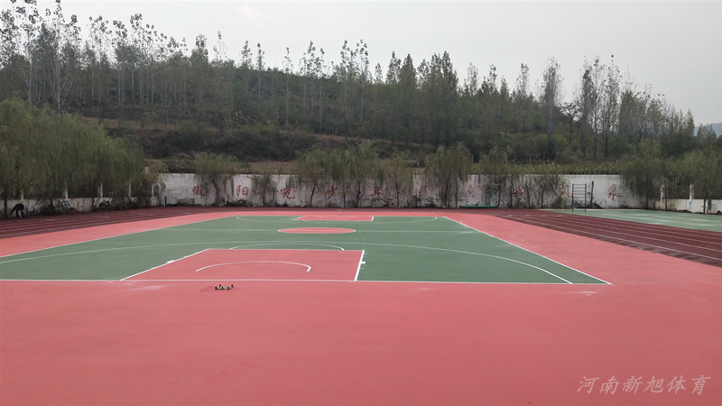籃球場(chǎng)塑膠場(chǎng)地施工